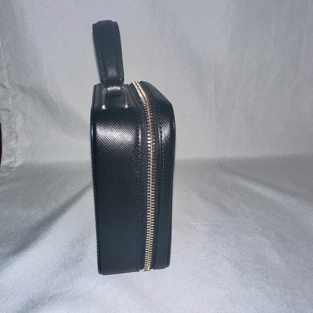 Kate Spade Daisy Flower Vanity Crossbody Bag Gem